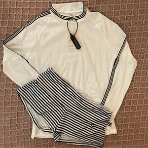 NWT modesees 1/2 high neck women’s long sleeve sport shirt w/shorts sizeSmall